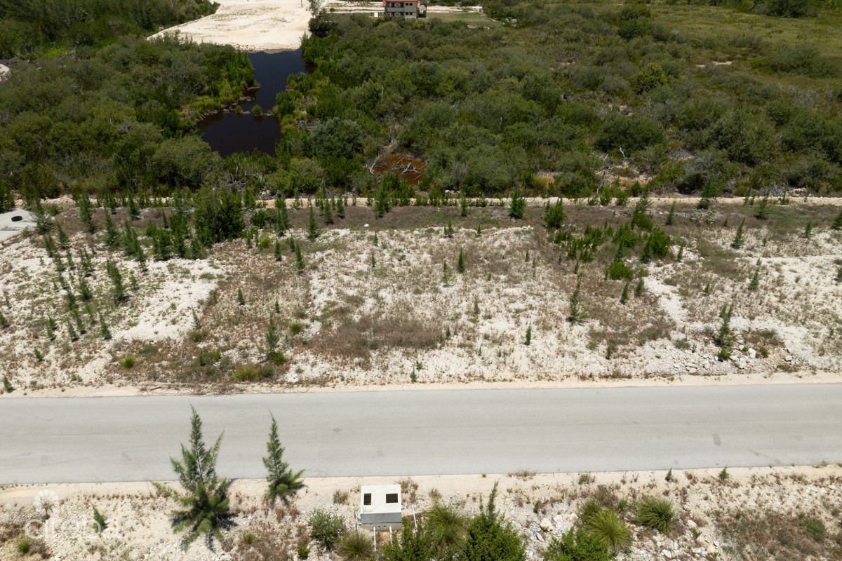 Signature One At Midland East Lot - Image 2