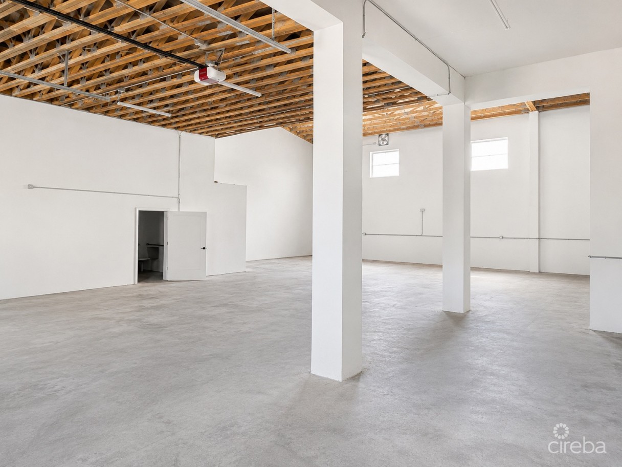 Prime Location - Leased Investment Warehouse - Image 5