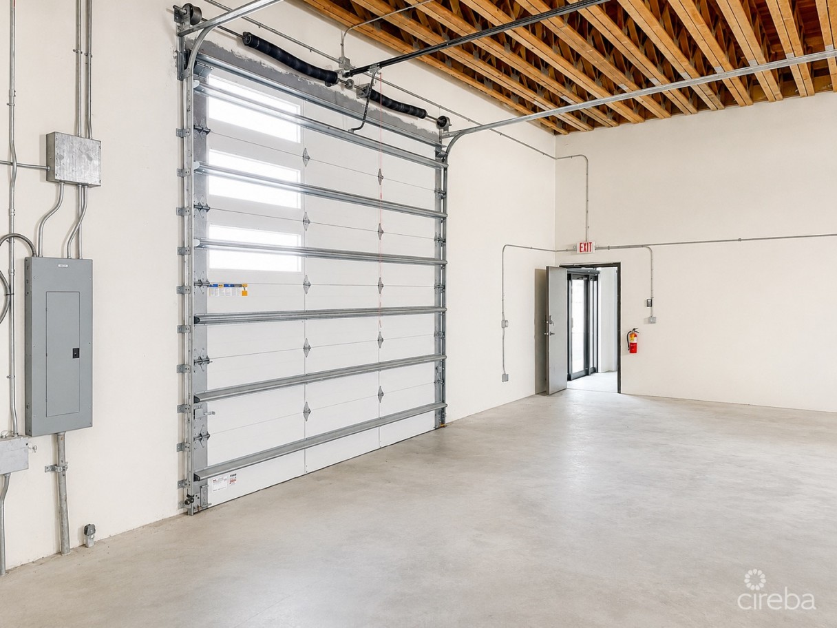 Prime Location - Leased Investment Warehouse - Image 7