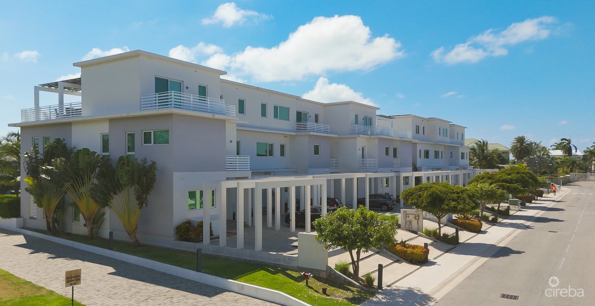 Solara Townhome Crystal Harbour - Image 13