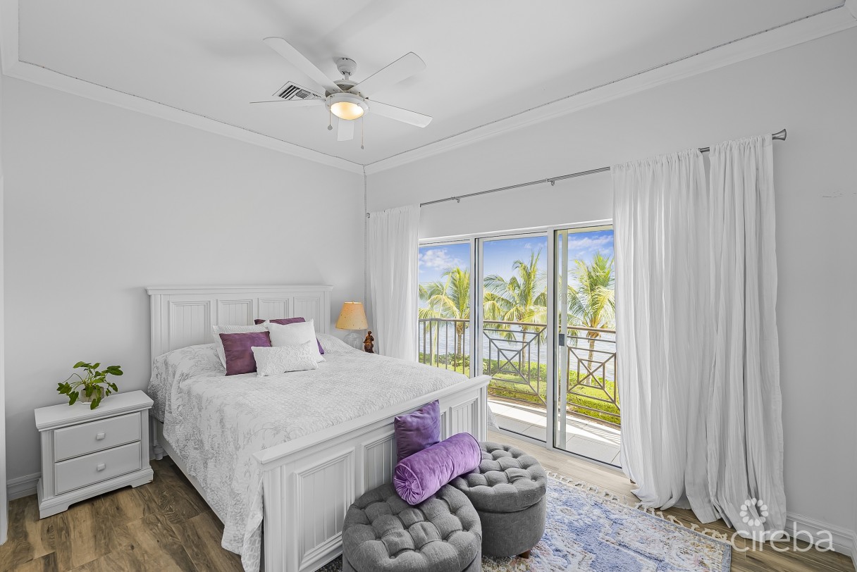 Harbour Point Oceanfront 3 Bed Plus Office - Image 6
