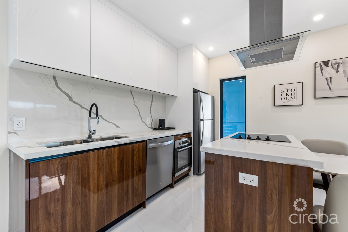Lovely 2 Bed  2 Bath - Arza West Bay - Image 4
