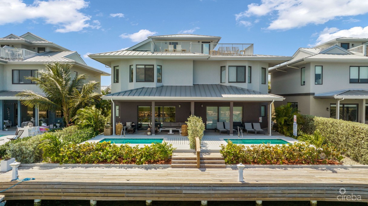 Seahaven Prospect Waterfront 4 Bed Duplex - Air B N B - Image 2