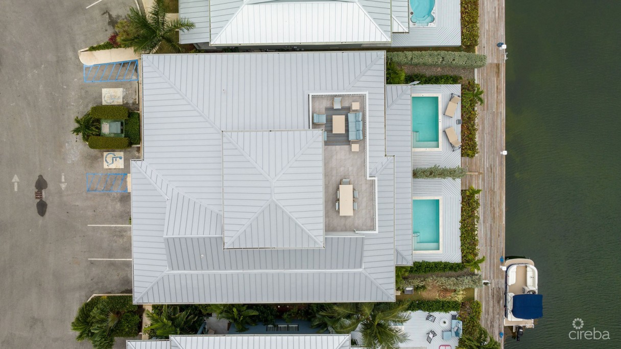 Seahaven Prospect Waterfront 4 Bed Duplex - Air B N B - Image 4