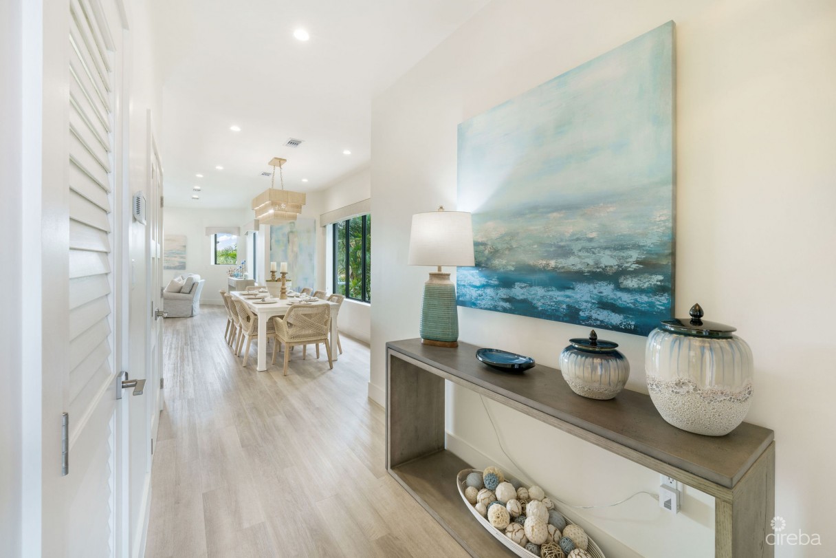 Seahaven Prospect Waterfront 4 Bed Duplex - Air B N B - Image 5