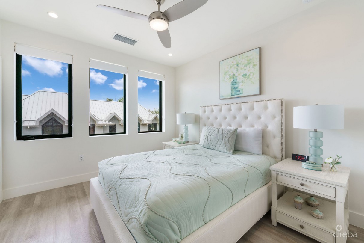 Seahaven Prospect Waterfront 4 Bed Duplex - Air B N B - Image 15