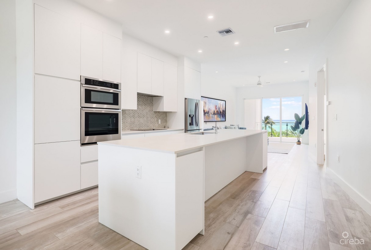 Aura #305 Oceanfront - Image 8