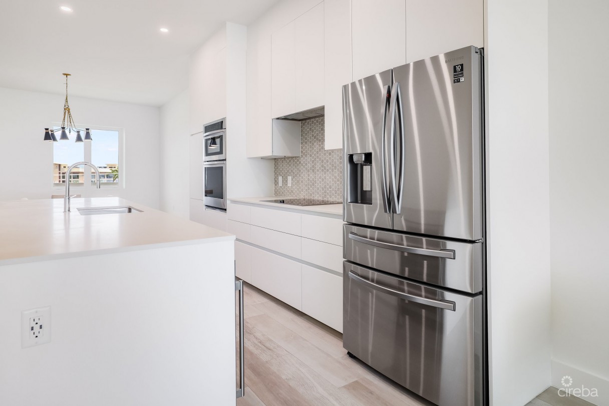 Aura #305 Oceanfront - Image 10