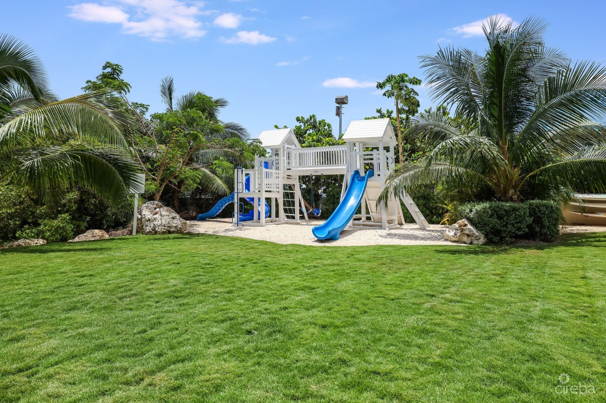 Aura #305 Oceanfront - Image 27
