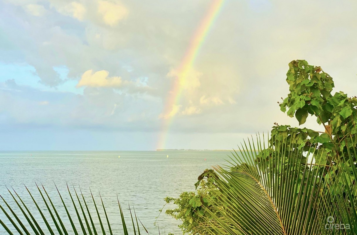 Harbour Point Oceanfront 3 Bed Plus Office - Image 34