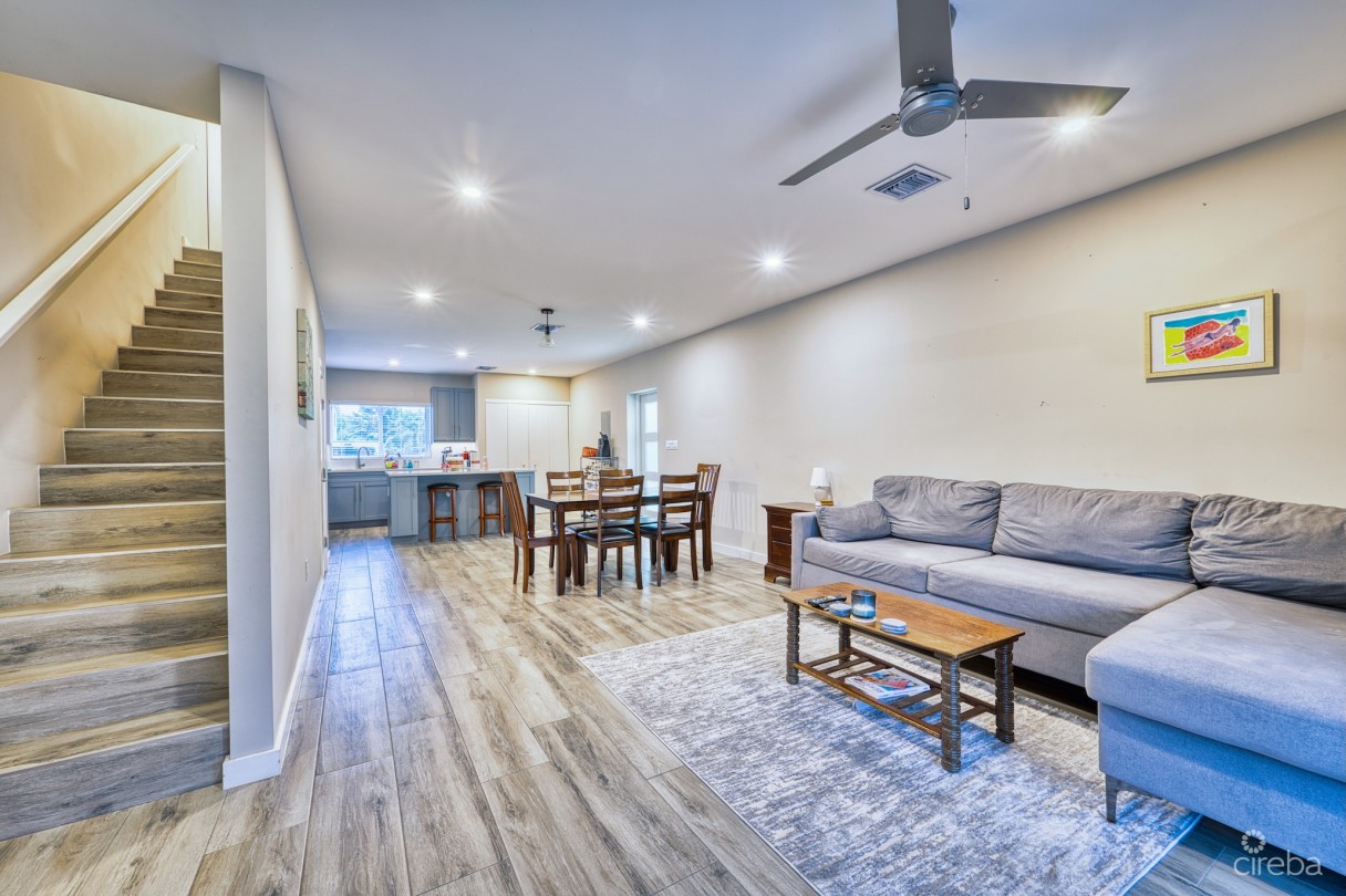 Downtown Reach 801 - Image 2