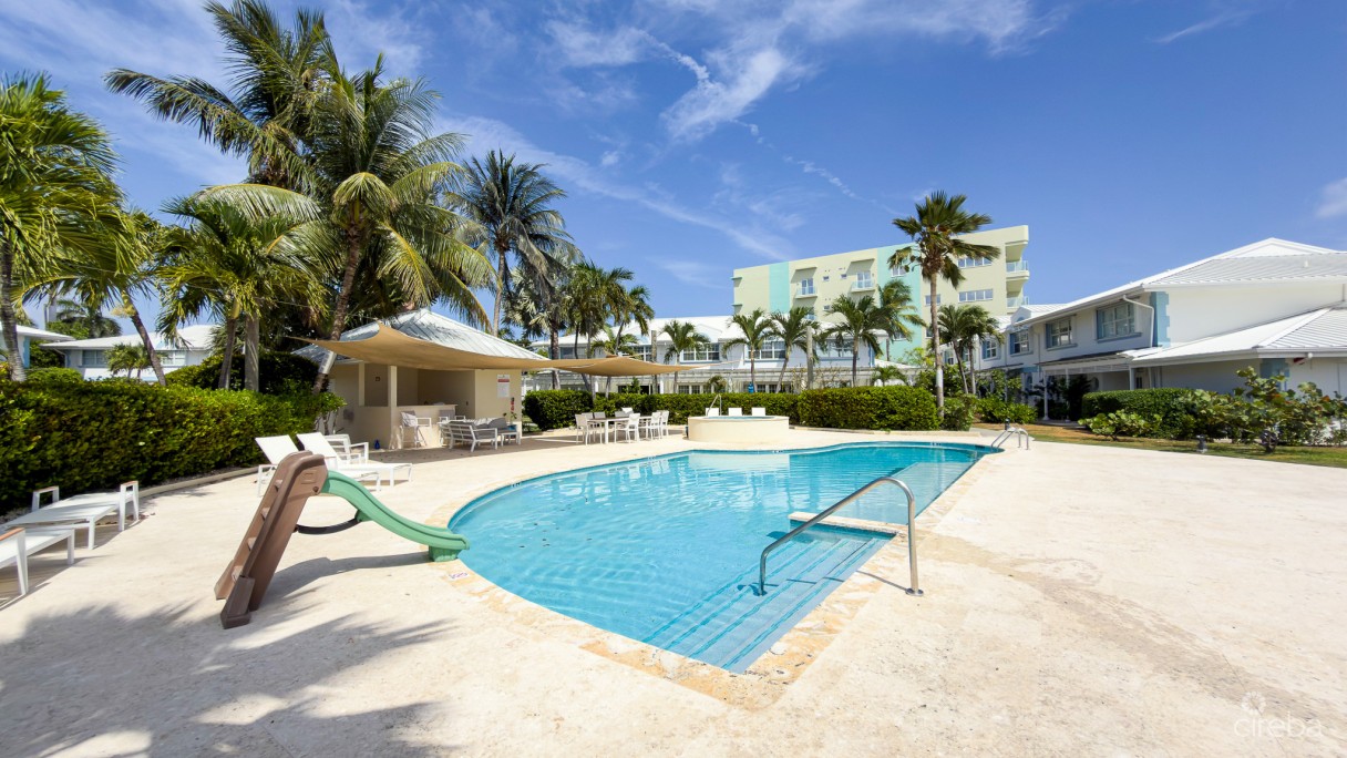 Windsor Village 2 Bed Townhouse - Image 16