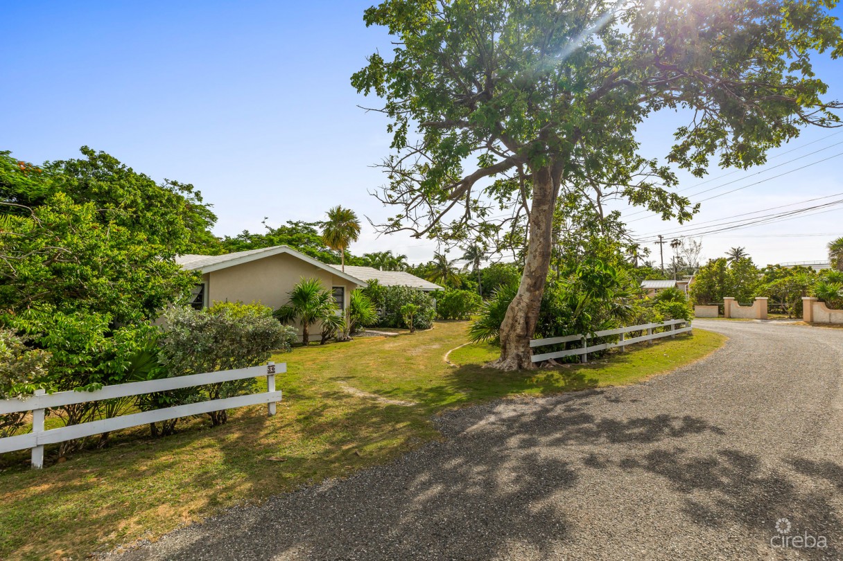 Phelan Close 30, South Sound Home - Image 2