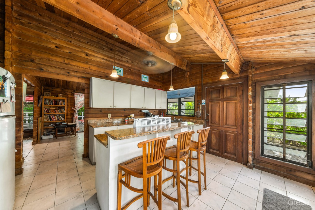 Phelan Close 30, South Sound Home - Image 8