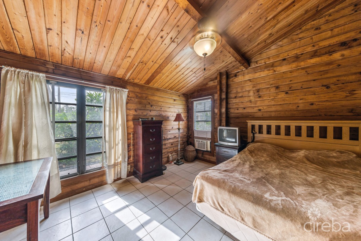 Phelan Close 30, South Sound Home - Image 11