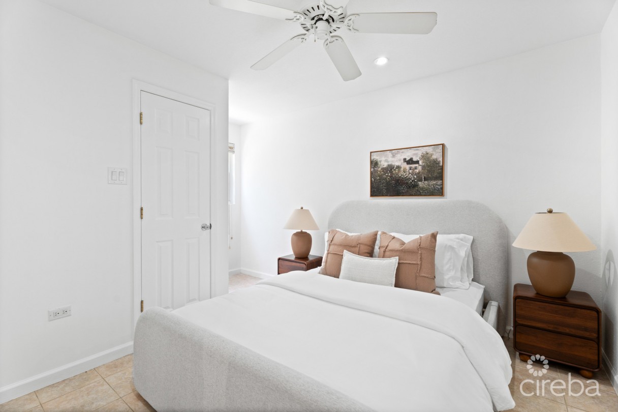 Caribbean Courts 8b, Oceanfront Condo - Image 15