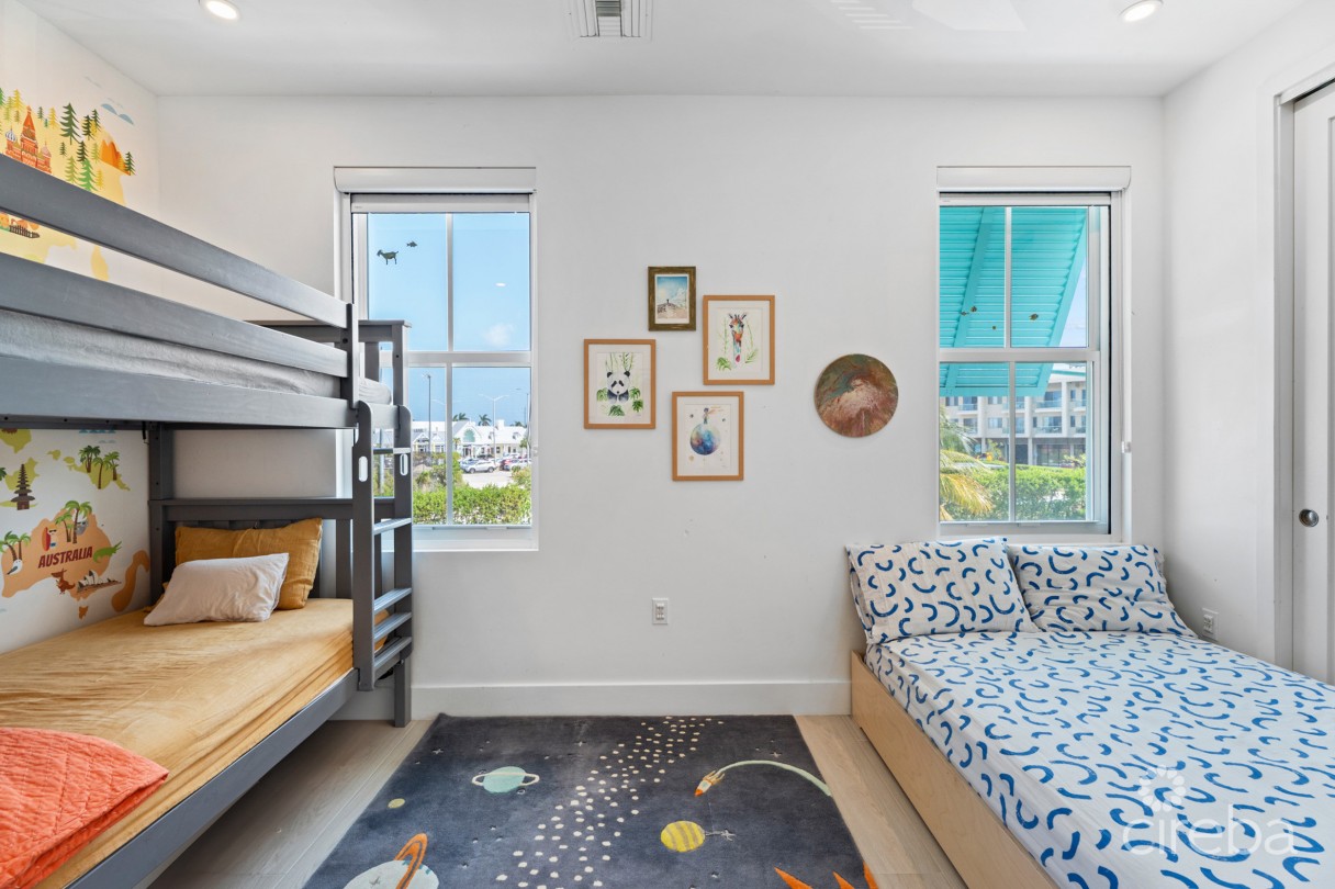 Periwinkle 51, 3 Bedroom Townhome - Image 8