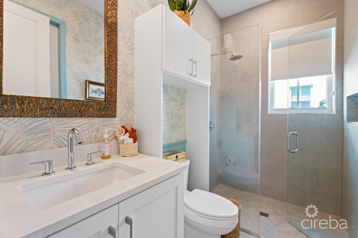 Periwinkle 51, 3 Bedroom Townhome - Image 9