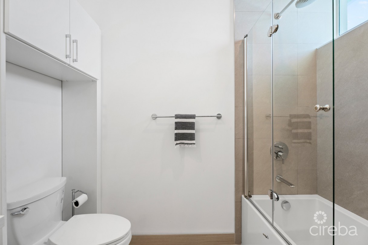 Periwinkle 51, 3 Bedroom Townhome - Image 14