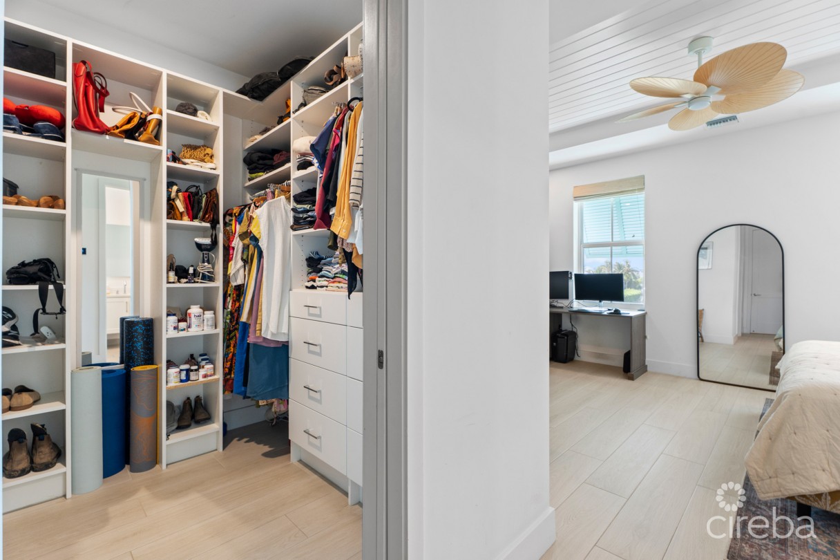 Periwinkle 51, 3 Bedroom Townhome - Image 17
