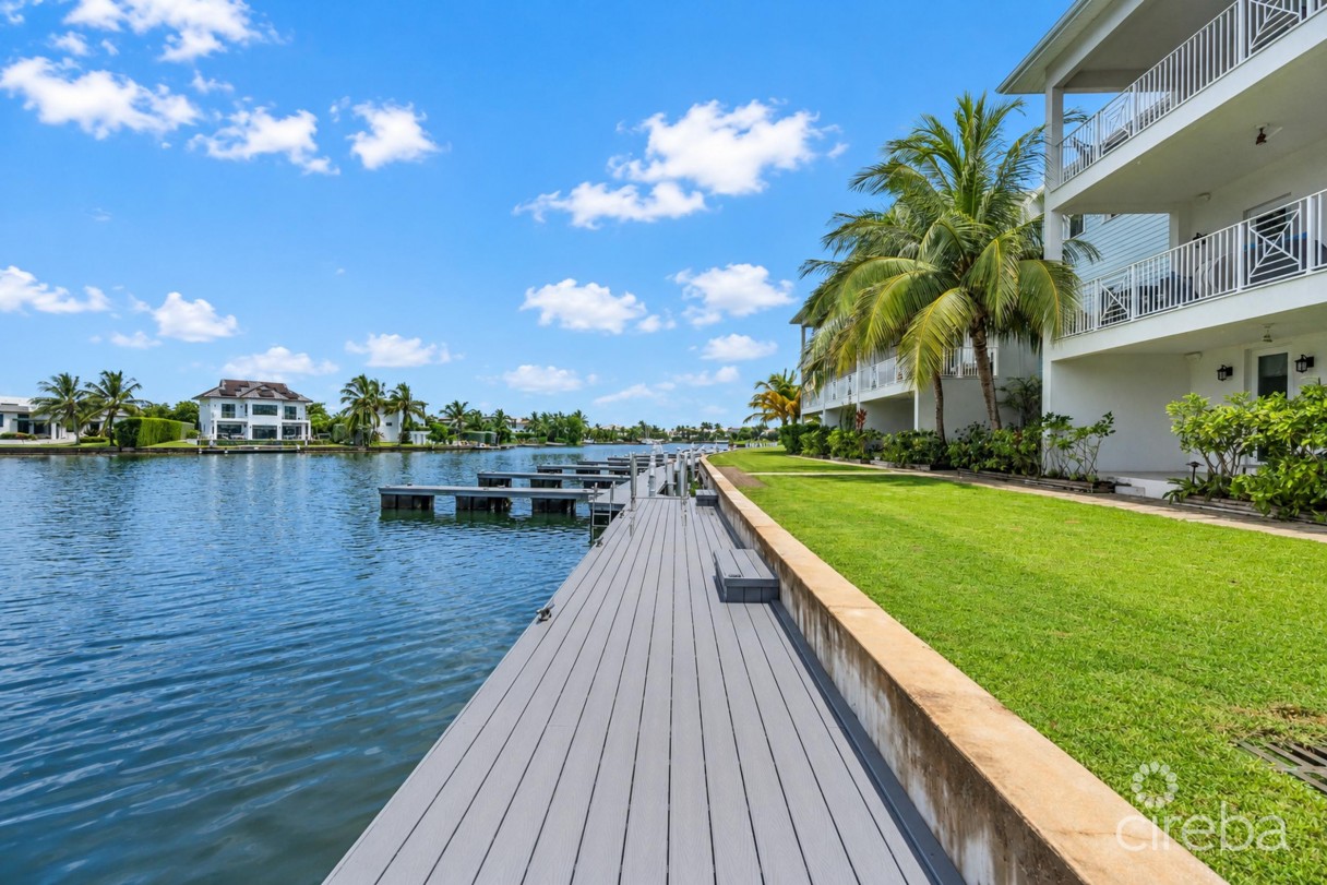 Periwinkle 51, 3 Bedroom Townhome - Image 25