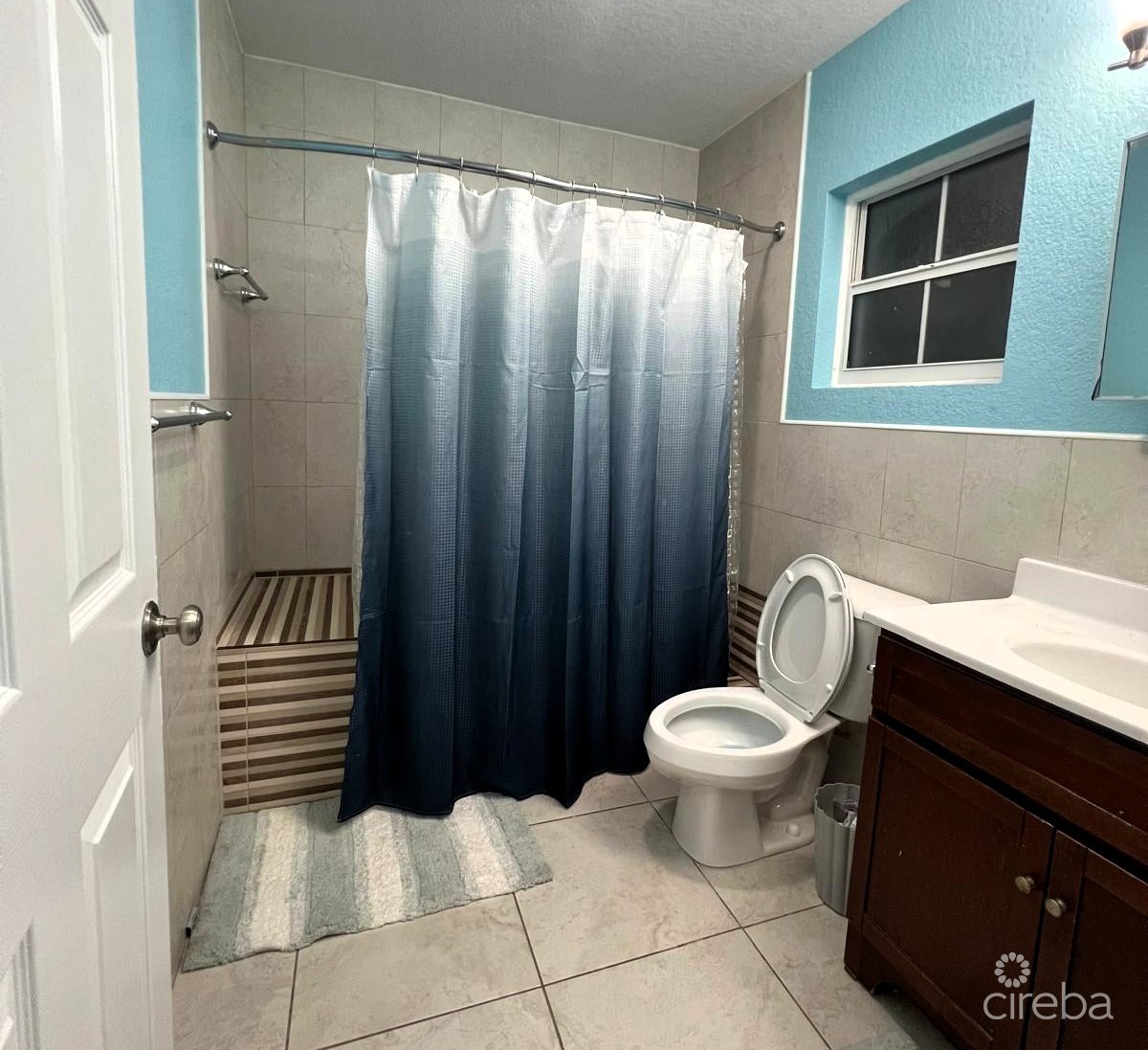 #501 North Side Condo - Image 9