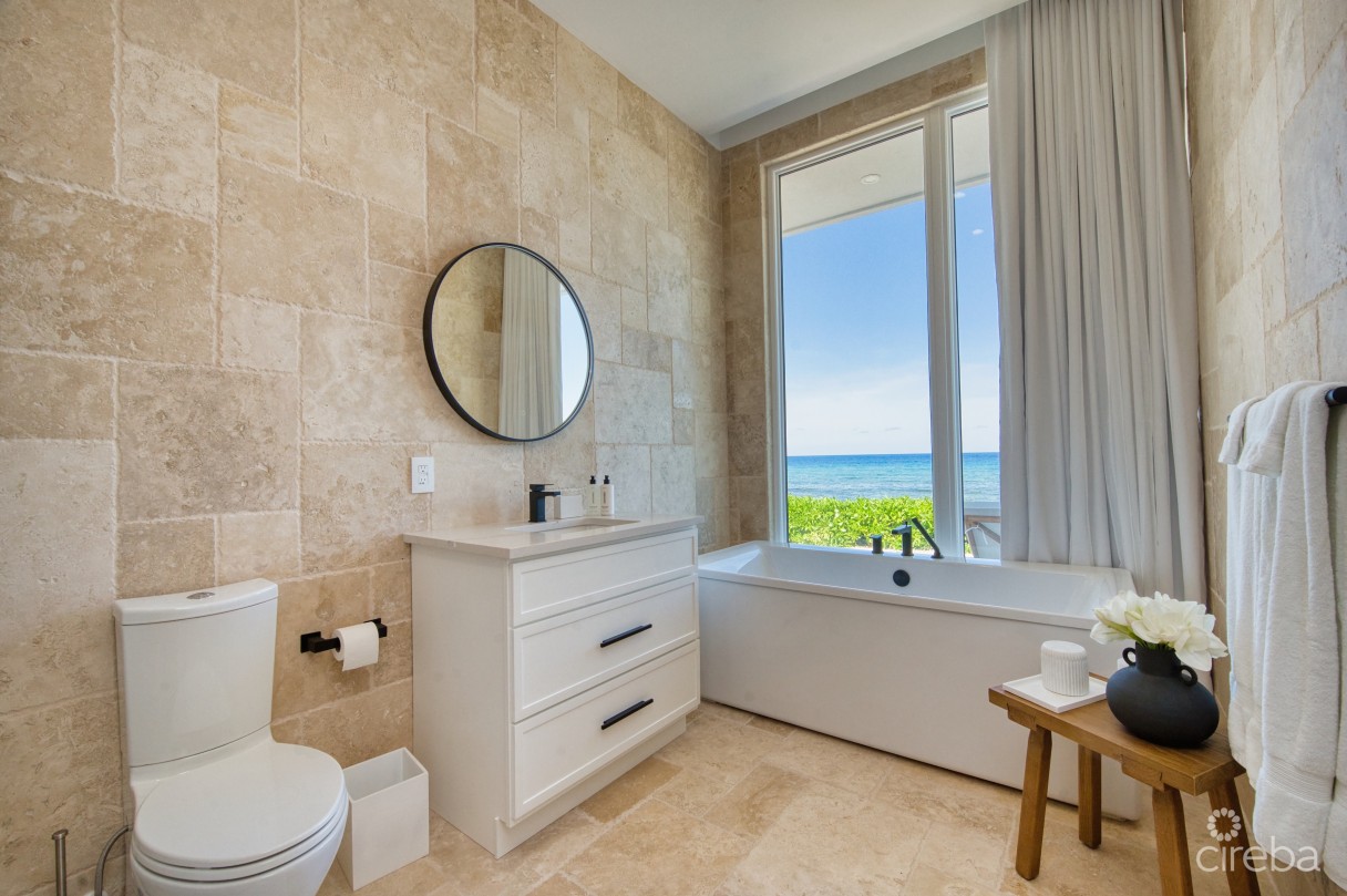 Seaside Hideaway - Fully Renovated Beachfront Gem - Image 11