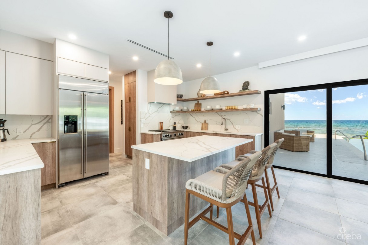 5 Bed Beach Front Estate - Halcyon Point - Image 5