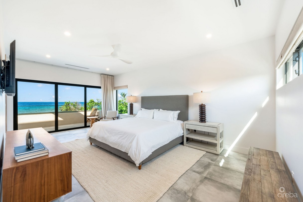5 Bed Beach Front Estate - Halcyon Point - Image 10