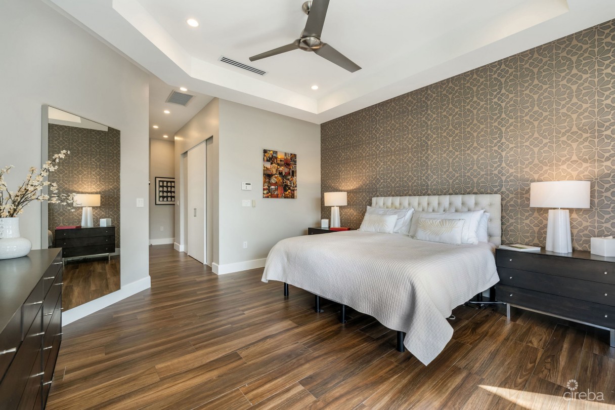 Cypress Pointe North Stand Alone Residence In  Crystal Harbour - Image 13