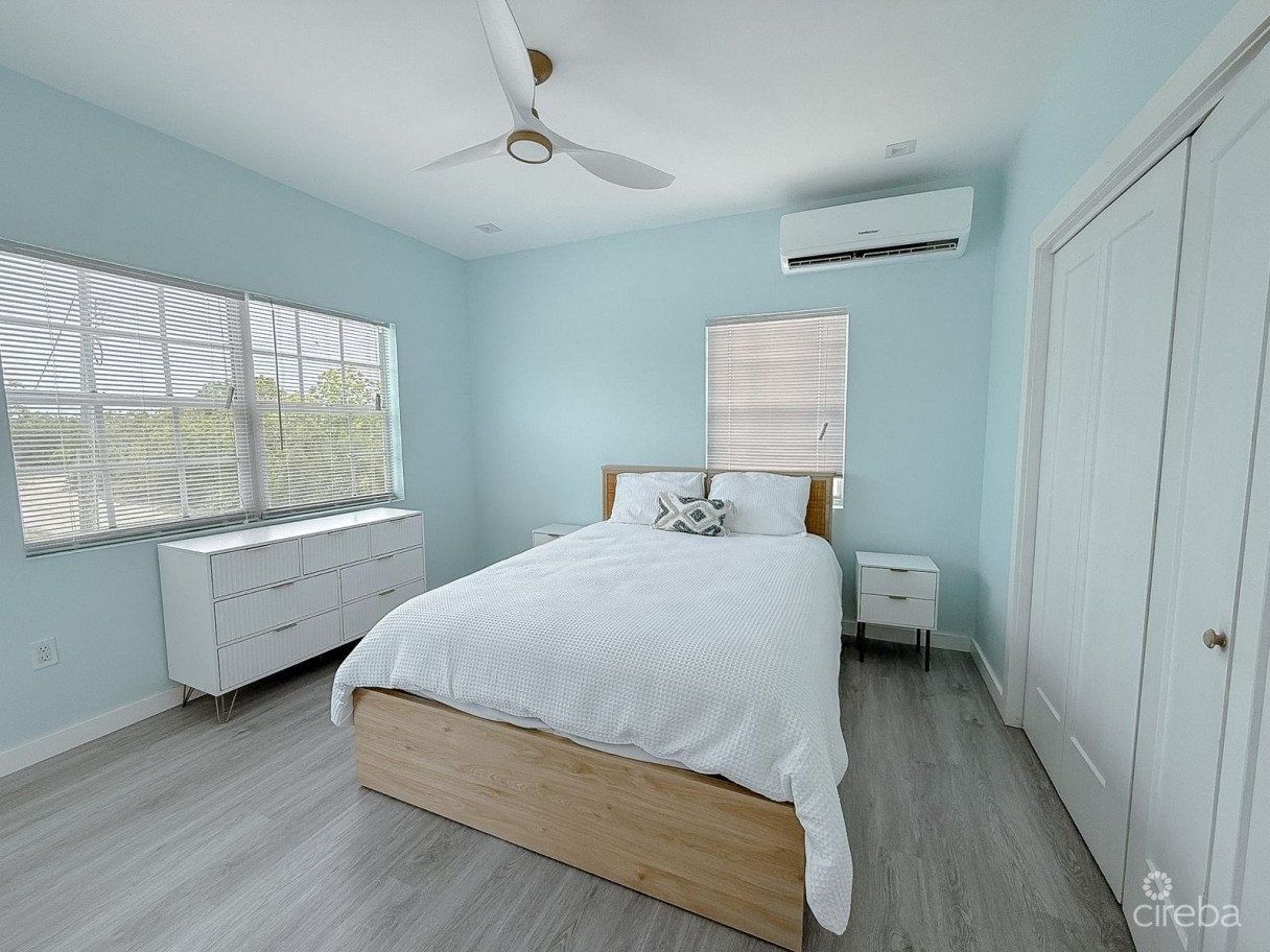 Little Cayman 4 Bedroom Residential Home - Image 4