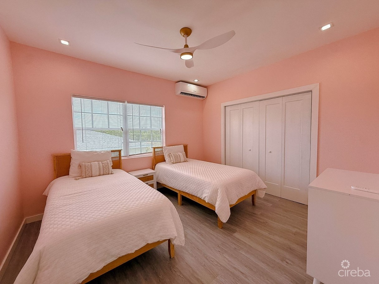 Little Cayman 4 Bedroom Residential Home - Image 6