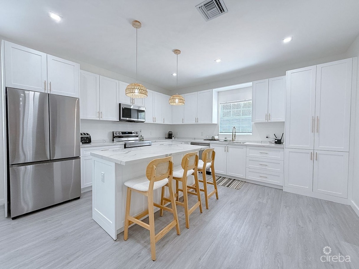 Little Cayman 4 Bedroom Residential Home