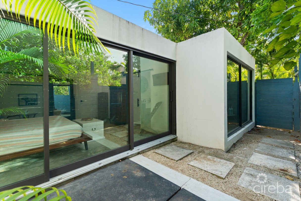 Pura Vida, South Sound Home - Image 5