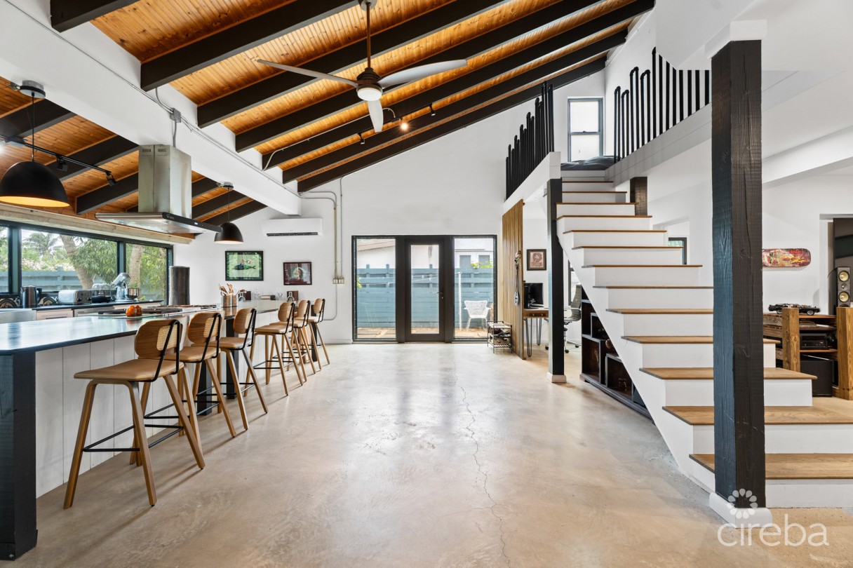 Pura Vida, South Sound Home - Image 6