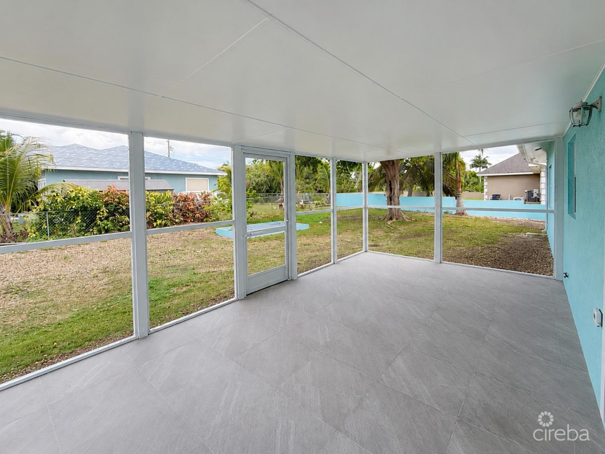 Savannah Meadows -beautifully Renovated Family Home - Image 13