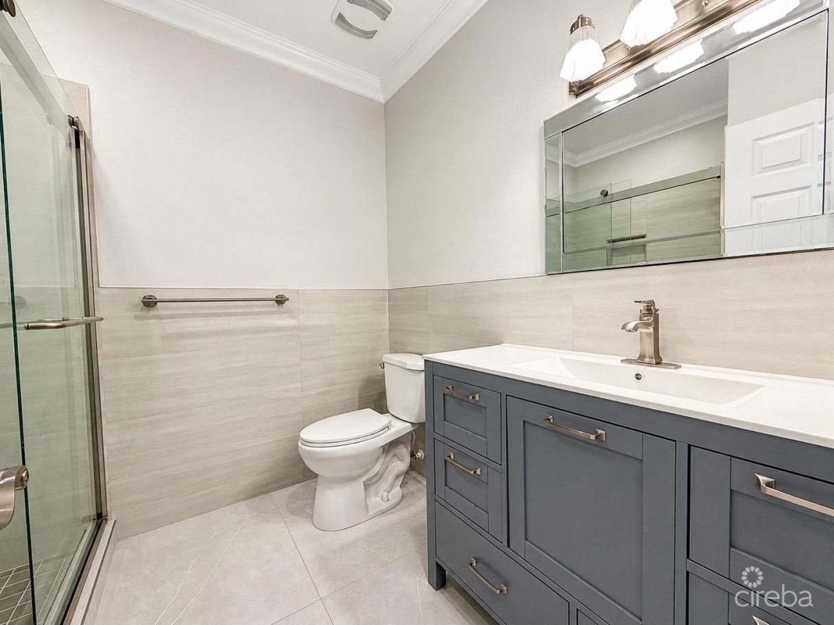 Savannah Meadows -beautifully Renovated Family Home - Image 7