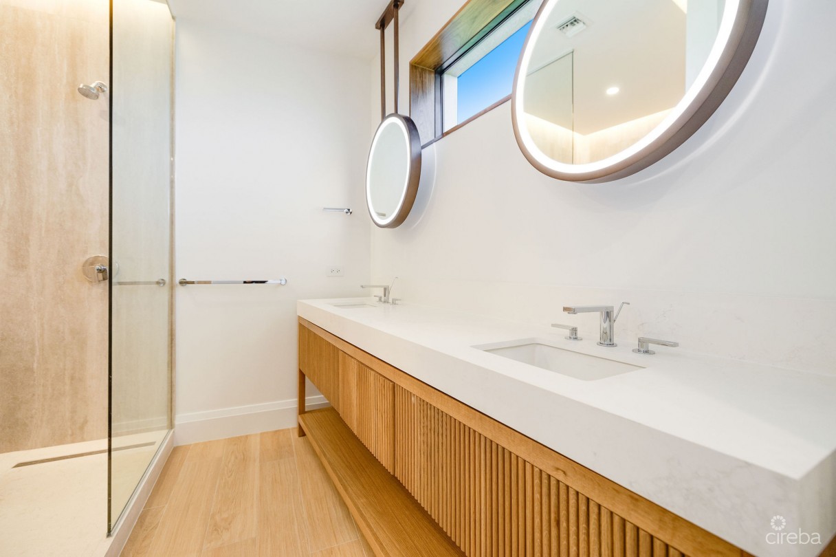 The Sands #2 | Boutique Beachfront Living On Boggy Sands Road - Image 9