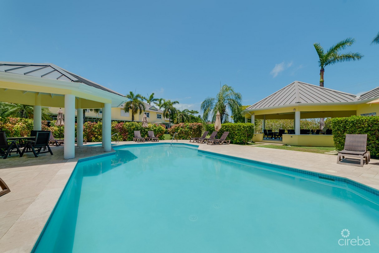 Spacious 3 Bed + Den Townhome At L'ambience - Image 17