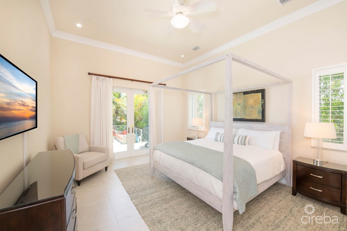 Ocean Kai Villa - Image 11