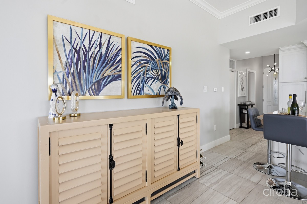 On The Bay Penthouse - Image 10
