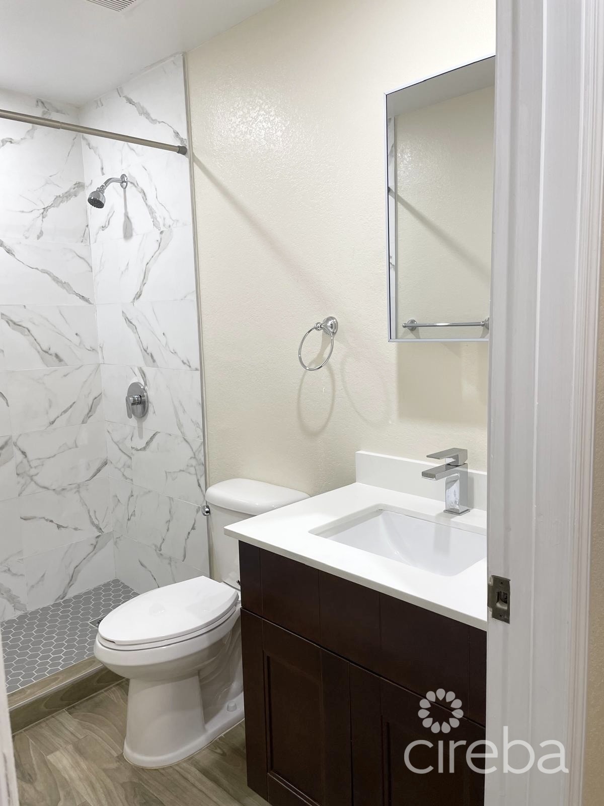 Bodden Town Multi-unit Investment Opportunity - Image 9