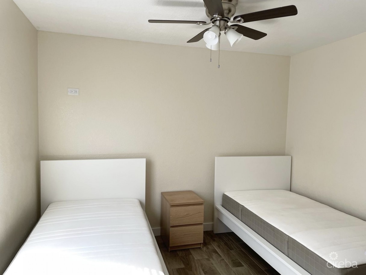 Bodden Town Multi-unit Investment Opportunity - Image 14