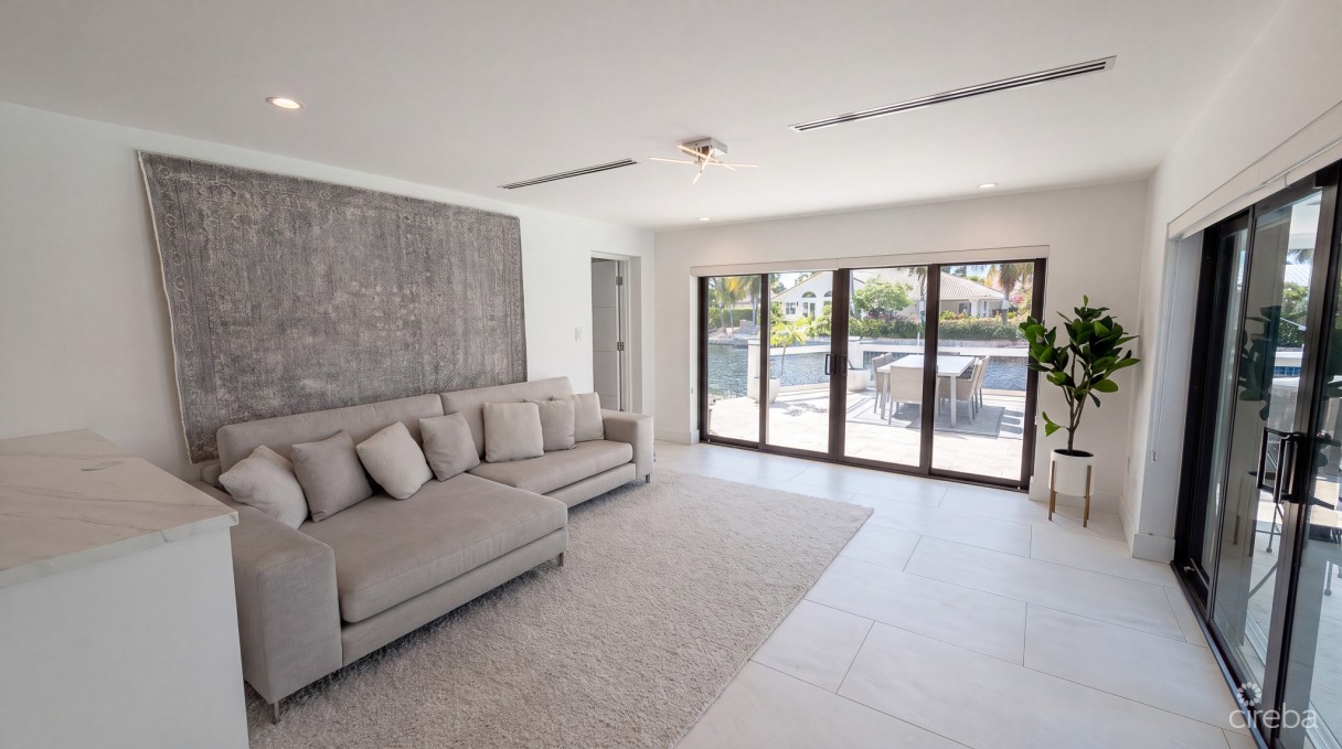 Nelson Quay - Governors Harbour - Image 7