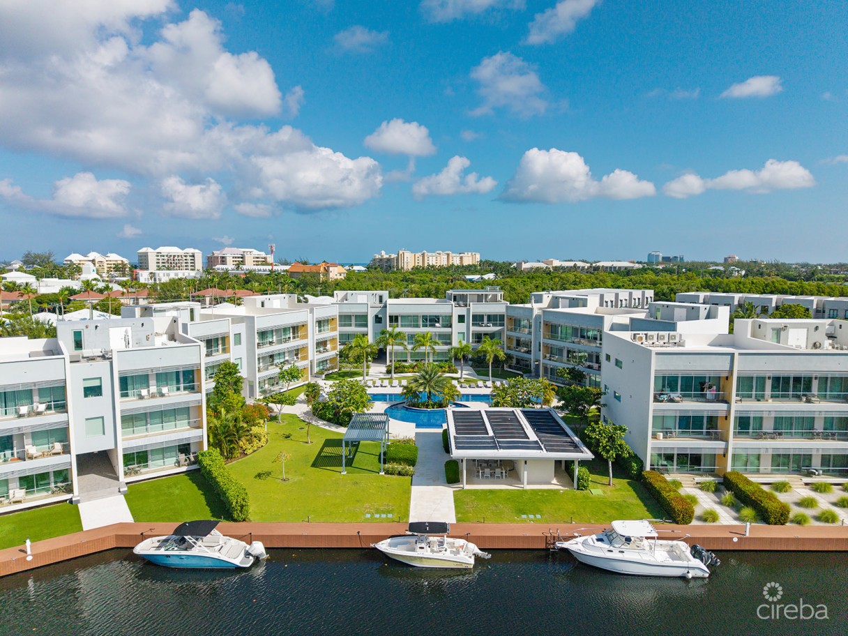 One Canal Point Penthouse With Covered Roof Terrace - Image 28