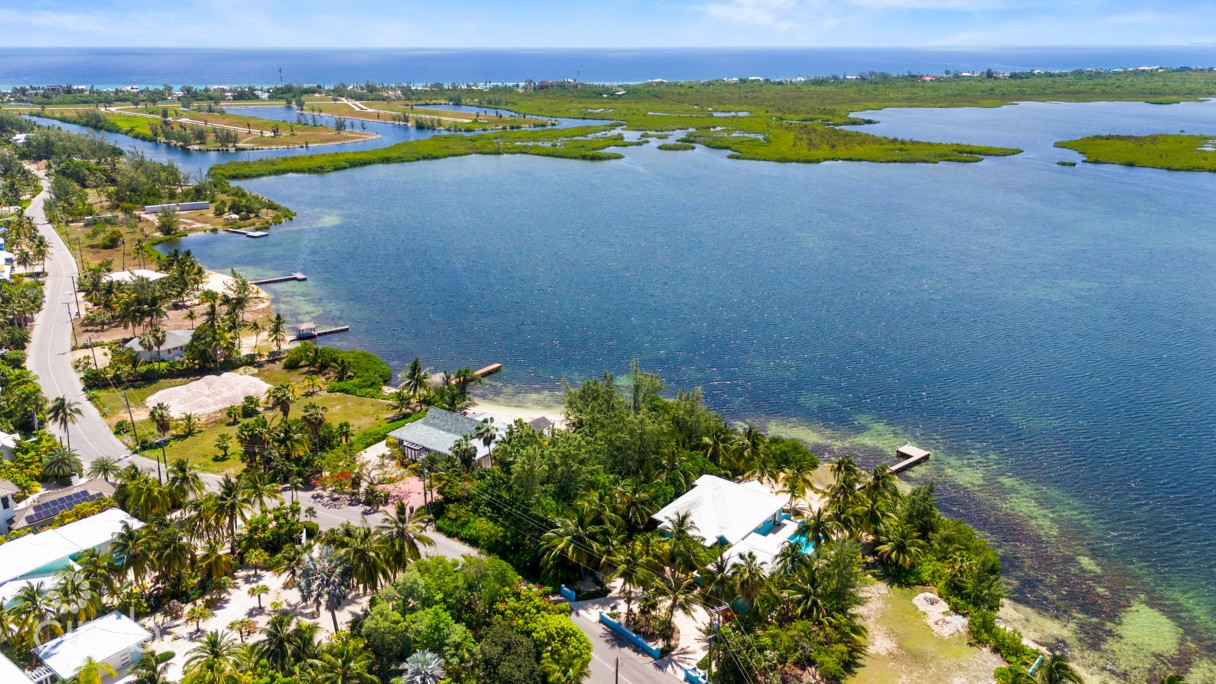 Rum Point / Kaibo Prime Beach Front Lot - Image 6