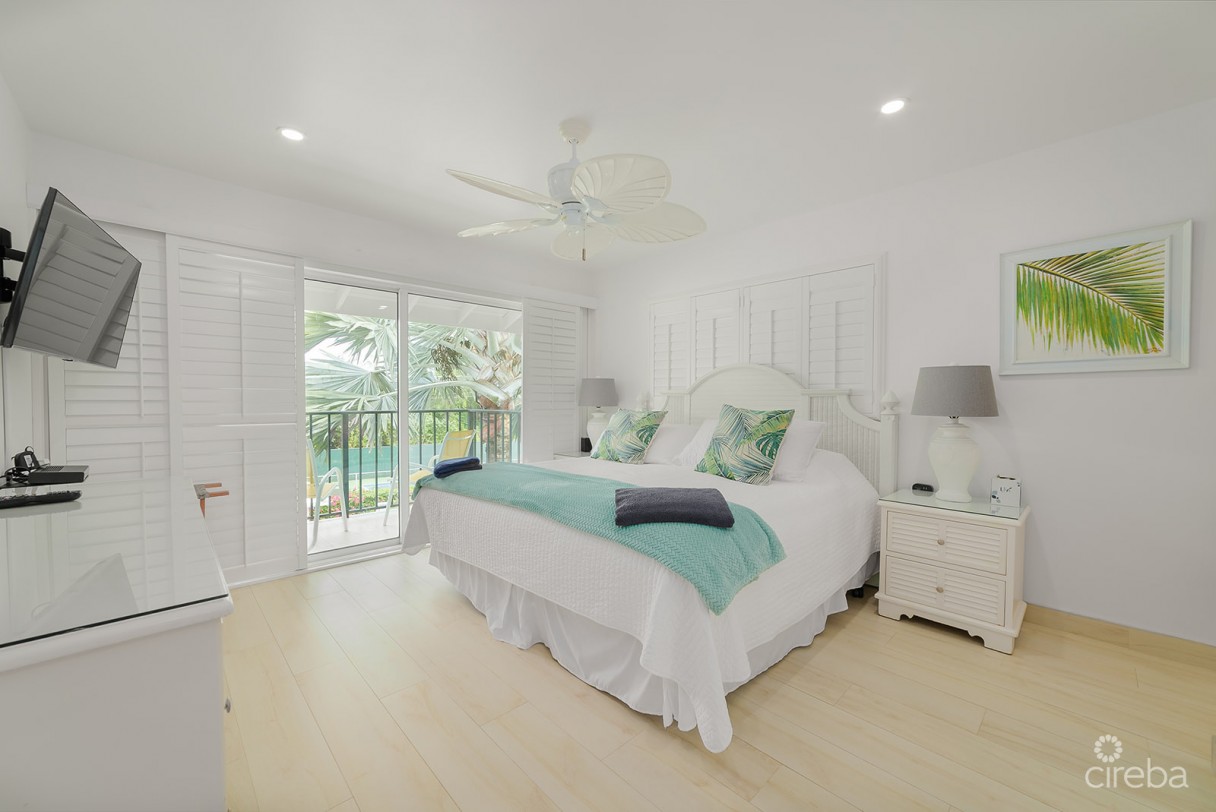 Renovated Penthouse Discovery Point Club - Image 7