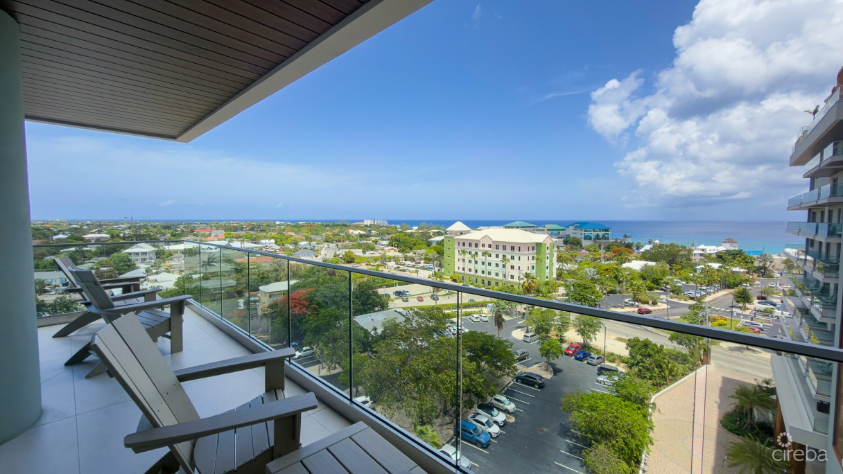 One Gt - Furnished 2 Bed With Den - Image 3