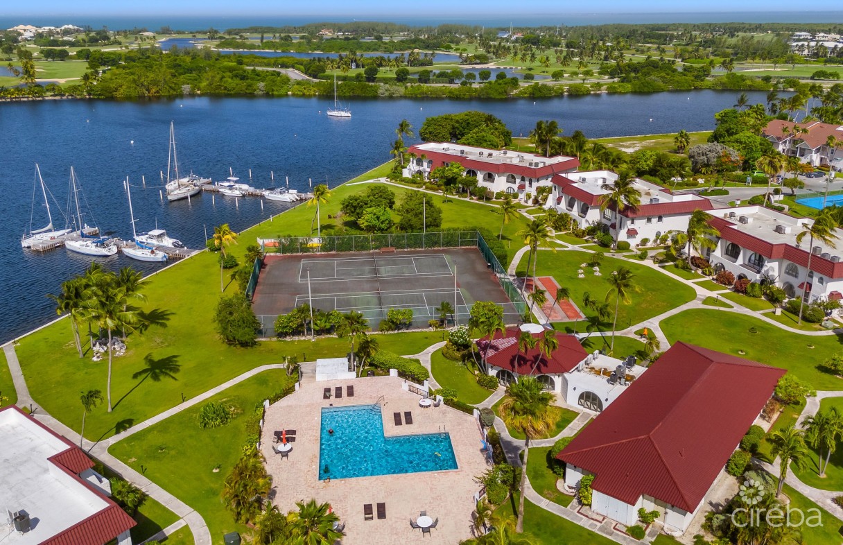 Lime Tree Bay Unique 4 Bed, 3.5 Bath With Water Views - Image 2
