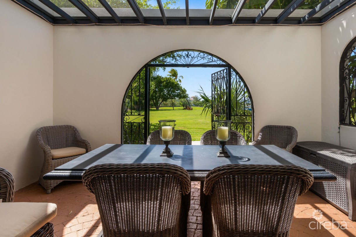 Lime Tree Bay Unique 4 Bed, 3.5 Bath With Water Views - Image 13